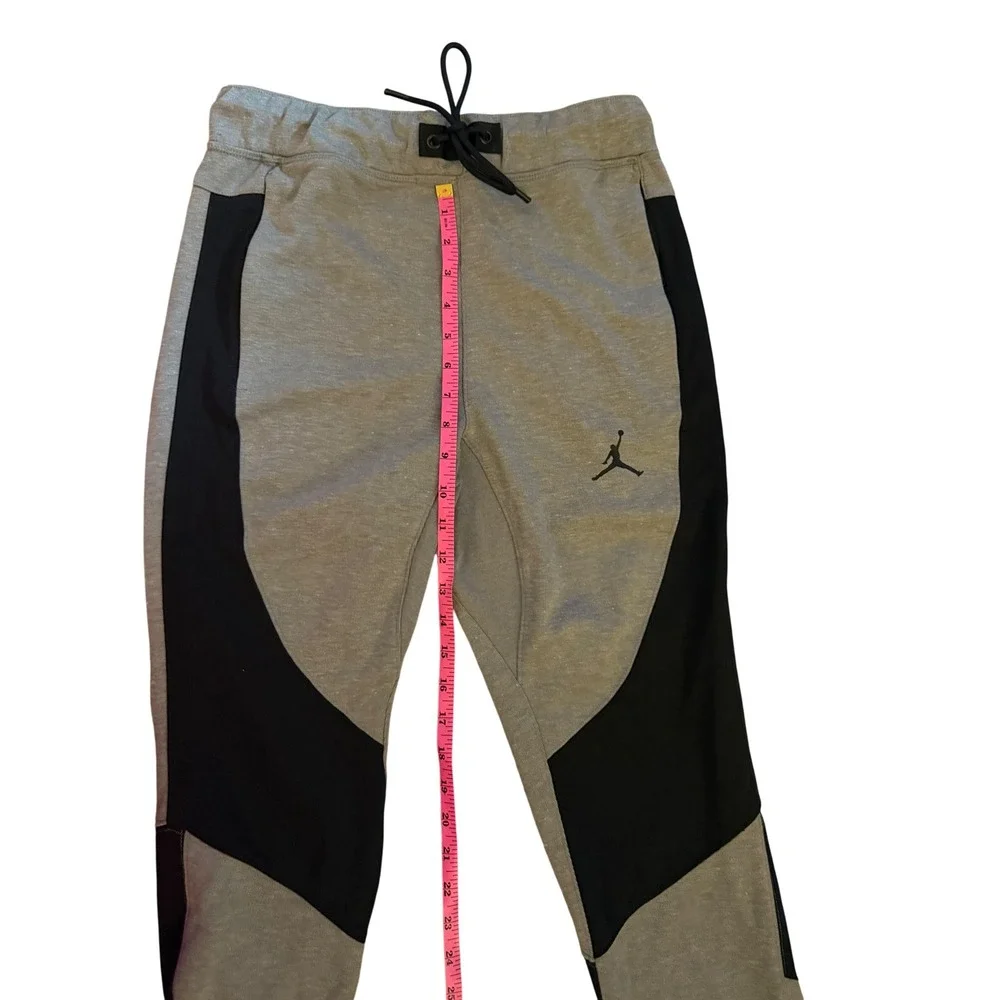 Jordan Mens Jumpman Slim Fit Sweatpants Grey Black Colorblock Joggers Small